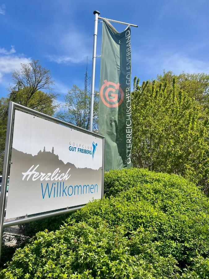 Golf-Appartement Gleisdorf Dış mekan fotoğraf